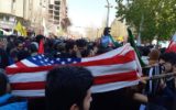 مردم تهران تابوت سربازان آمریکایی را به نمایش درآوردند