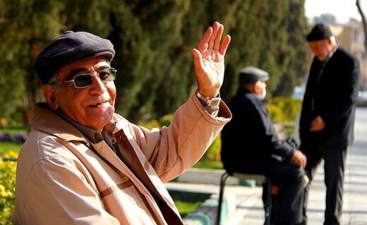 حساب همه بازنشستگان شارژ شد